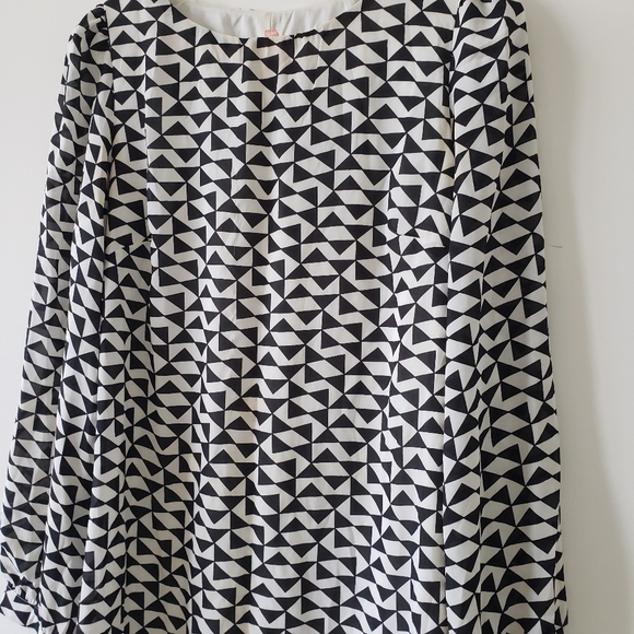 Tunic/Top - Picture 2 of 4